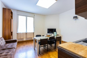JOIVY Apartments by the lake Como
